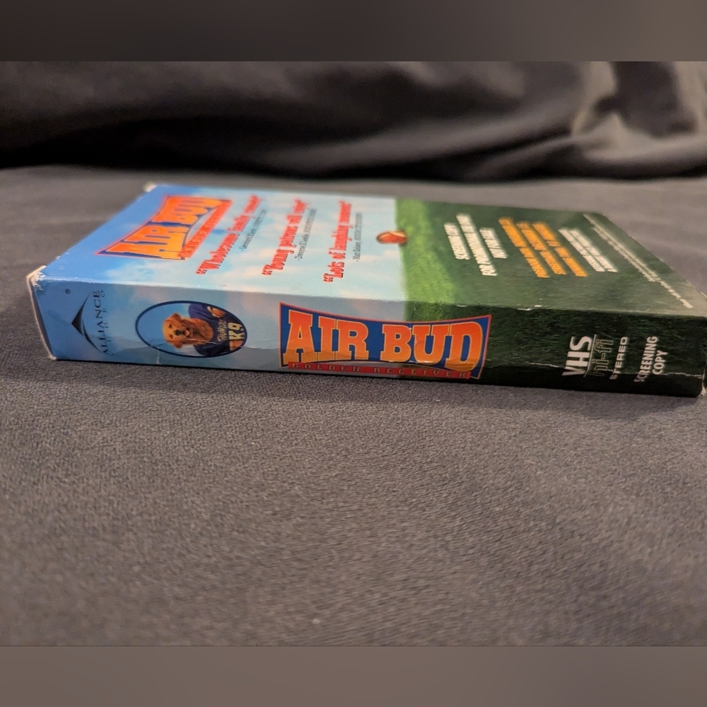 Air Bud 2: Golden Receiver Demo Promo Screener VHS Tape - Picture 6 of 7